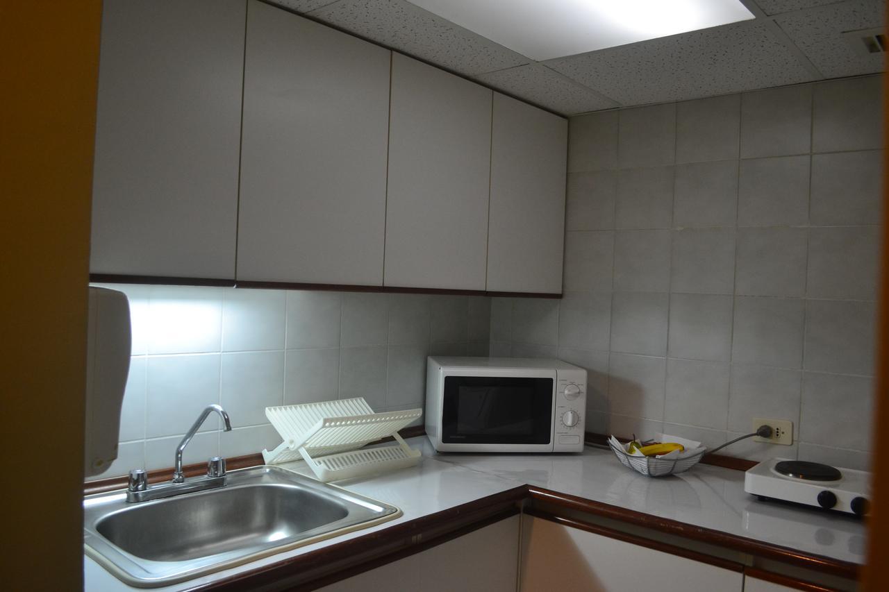 ليما Suites Plaza Las Flores المظهر الخارجي الصورة