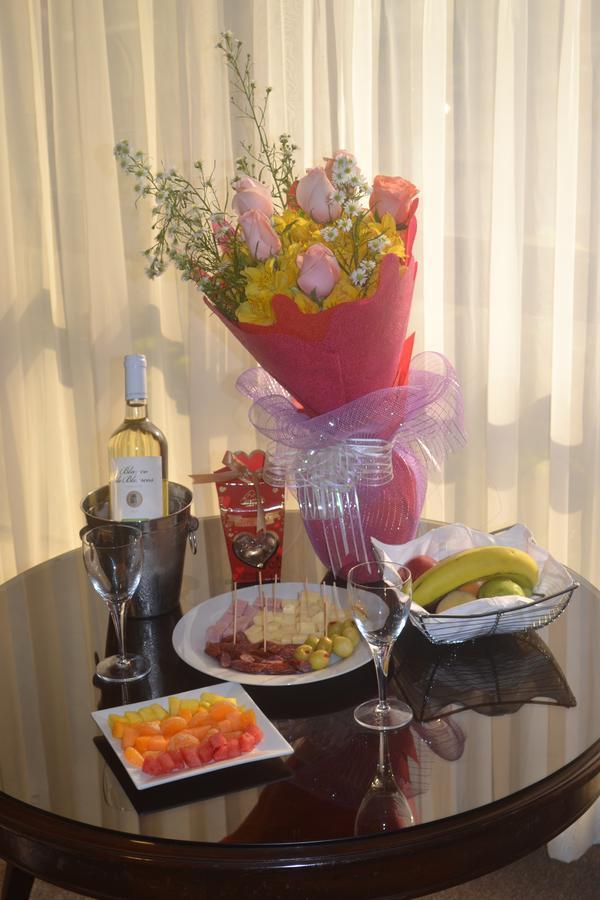 ليما Suites Plaza Las Flores المظهر الخارجي الصورة